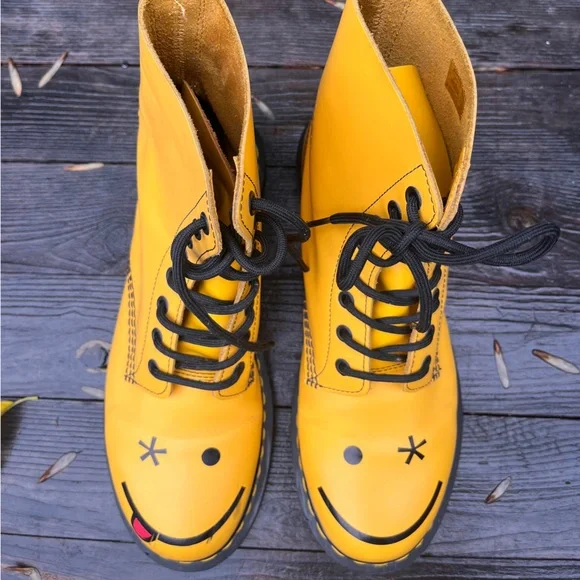 Dr. Martens Yellow Combat Boots with Smiley Face - Picture 6 of 8